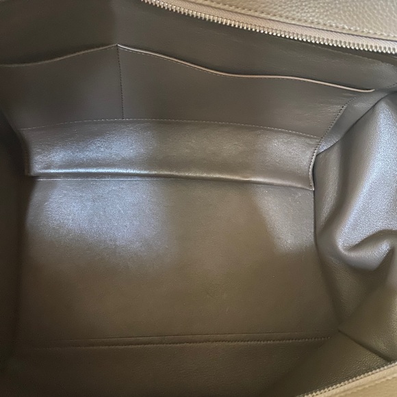 Celine large trapeze bag in taupe leather and suede - Picture 6 of 10